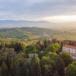 La Fattoria Di Capezzana Farm stay